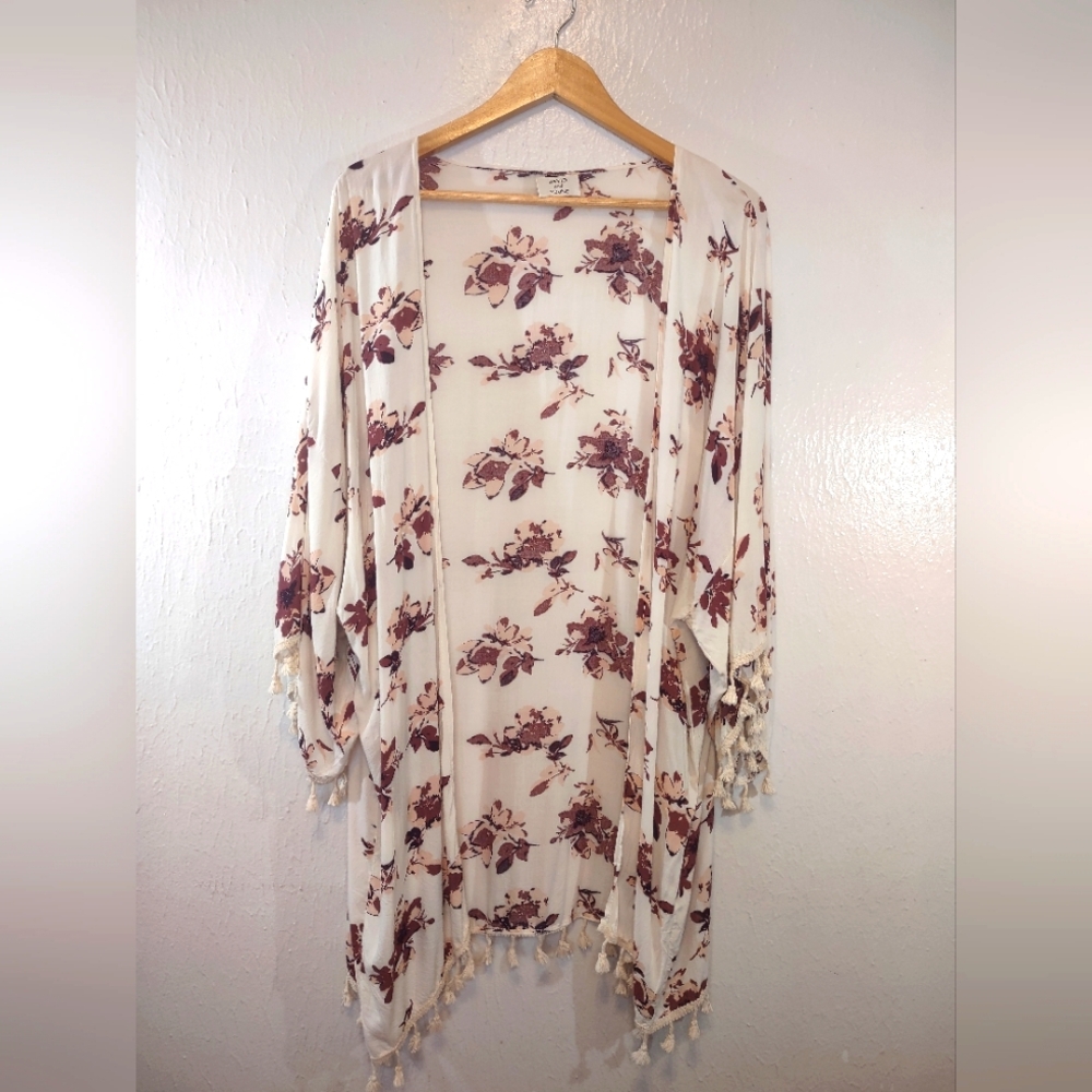 David and Young Floral Boho Kimono Duster Style Cover Up